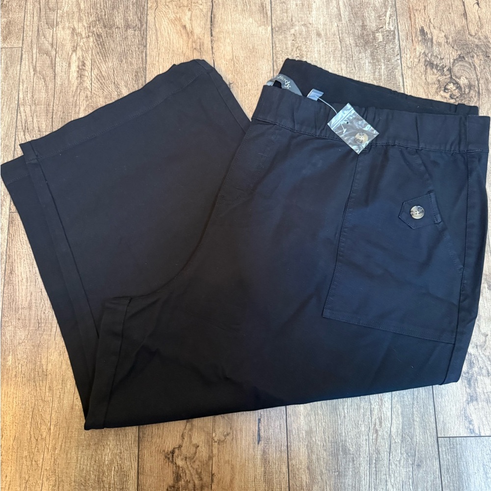 AnyBody women's Cargo Pants